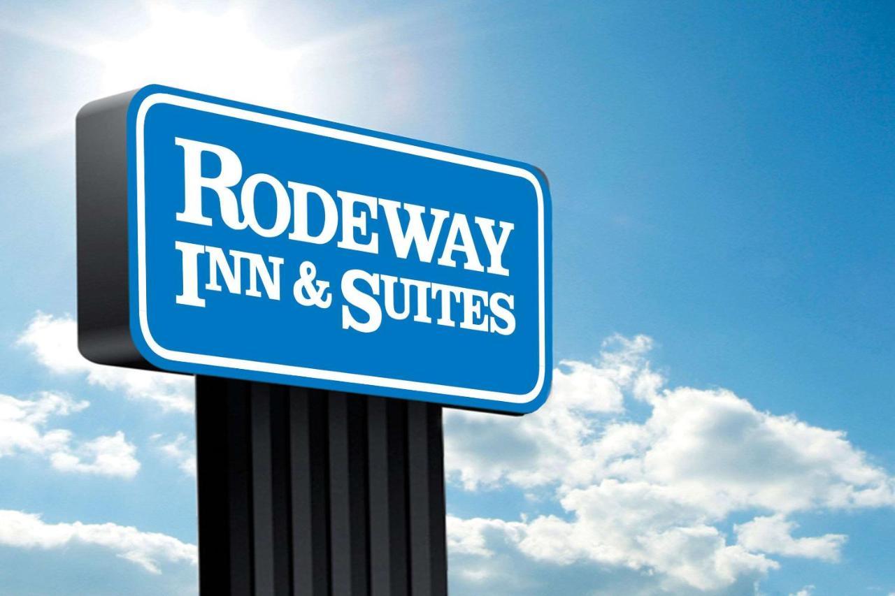 Rodeway & 2*